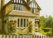 Click for a larger image of Stonelands West Lodge